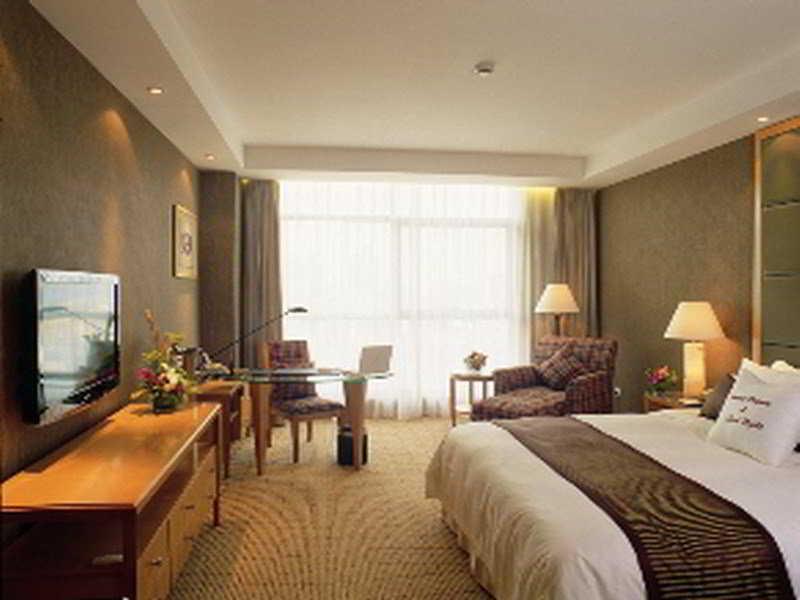 Central International Hotel Shanghai Rom bilde